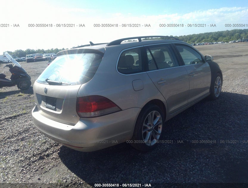 3VWPL7AJ2DM660224