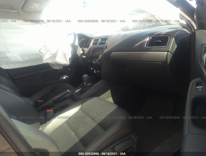 3VWD17AJ9FM238530