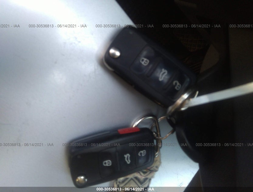 3VW2K7AJ7FM295975