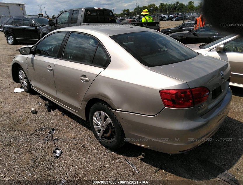 3VW2K7AJ4DM252286