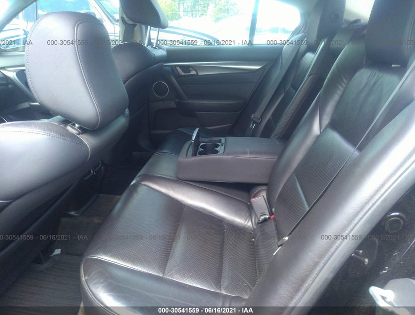 19UUA8F57BA006943