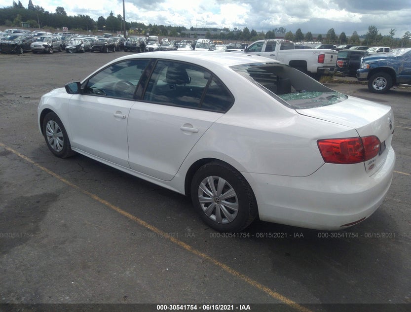 3VW2K7AJ0BM041860