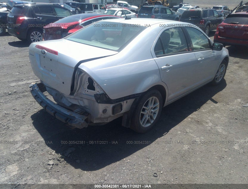 3FAHP0GA7CR324764