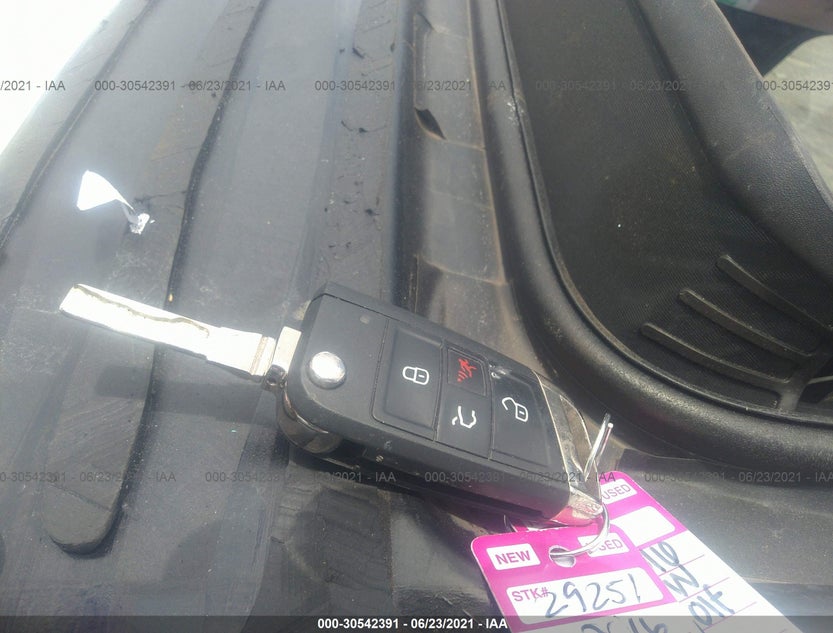 3VW5T7AU3GM058499