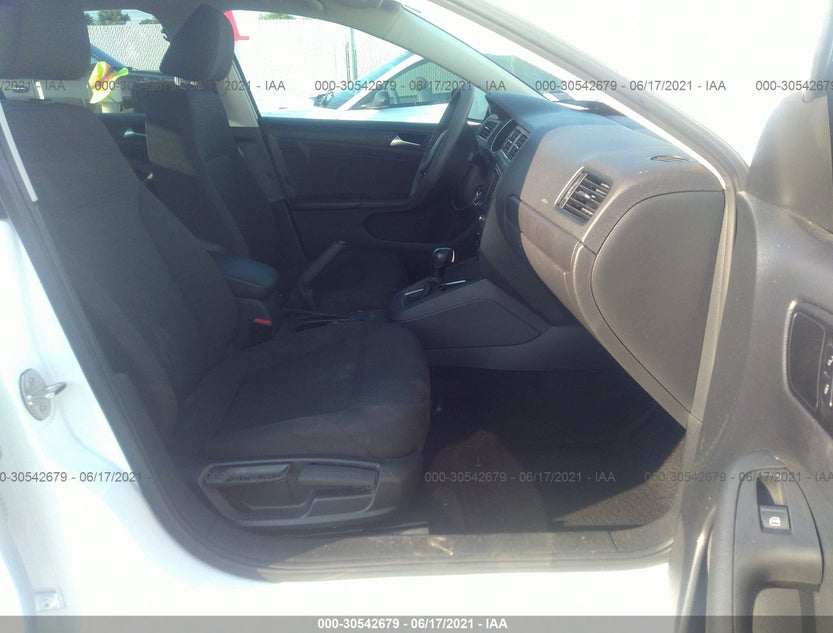 3VW267AJ3GM259609