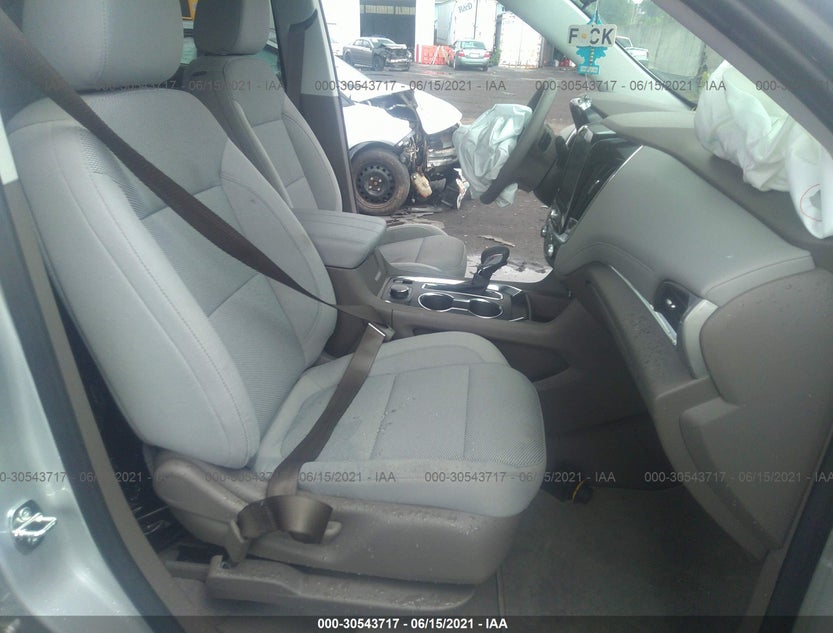 1GNEVGKW8MJ219135