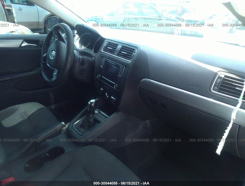 3VWD67AJ6GM244708