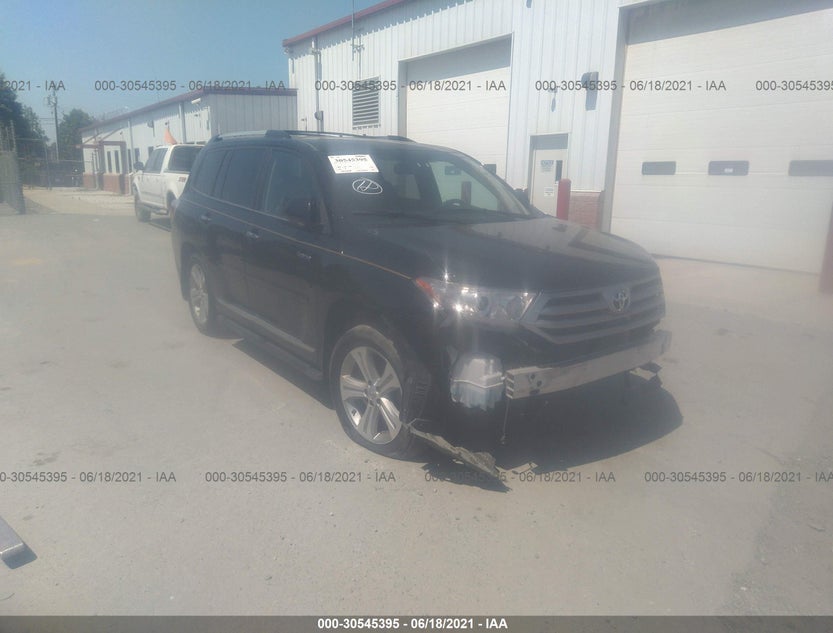 5TDYK3EHXDS126365