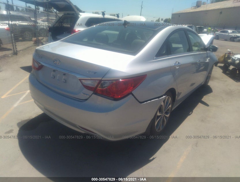 5NPEC4AB5DH606259