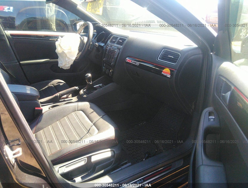3VW5T7AJ2HM365668