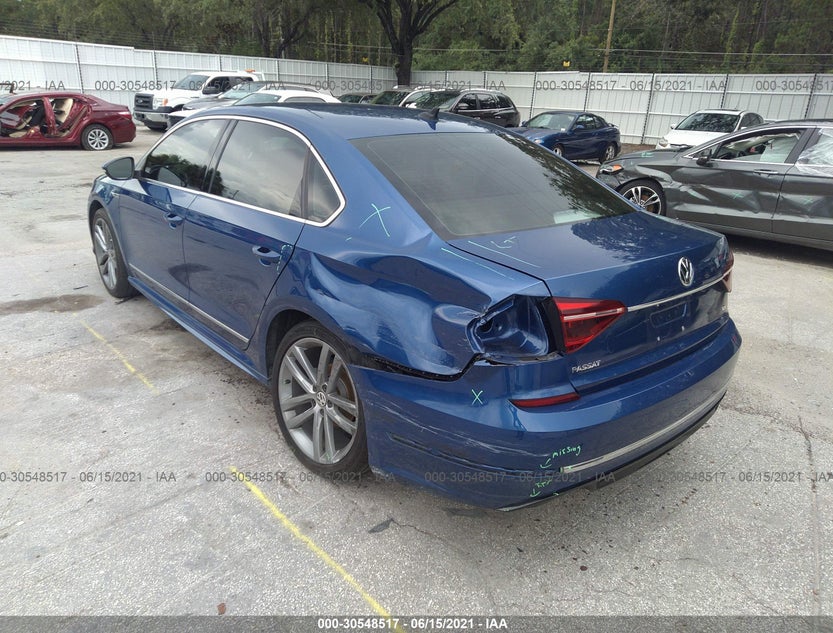 1VWDT7A32HC058158