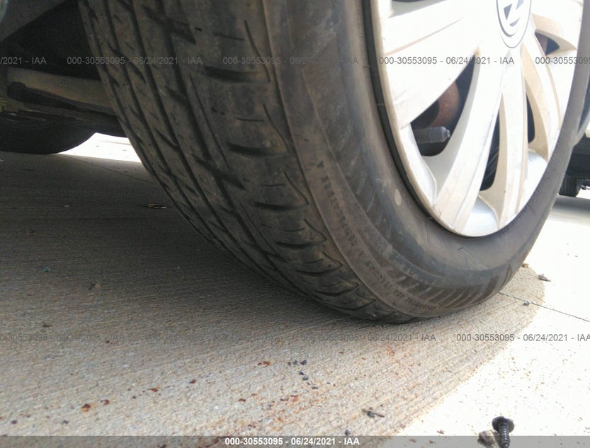 3VW2K7AJ8DM350821