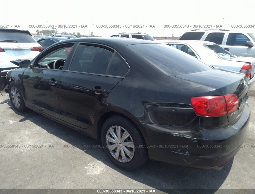 3VW2K7AJ5EM427744