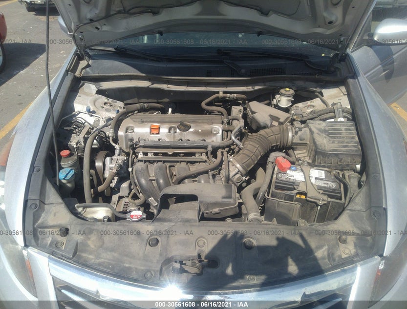 1HGCP2F64CA022504