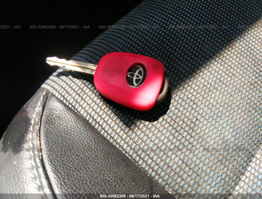 2T1BURHE8GC649742