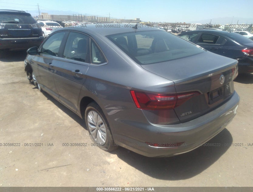 3VWCB7BU0KM138862