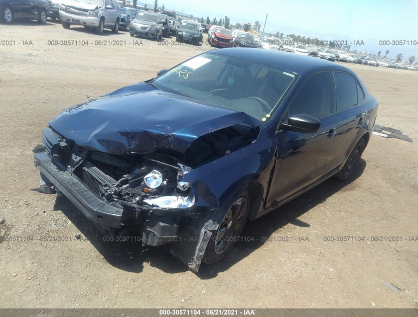 3VW2K7AJ1DM373678