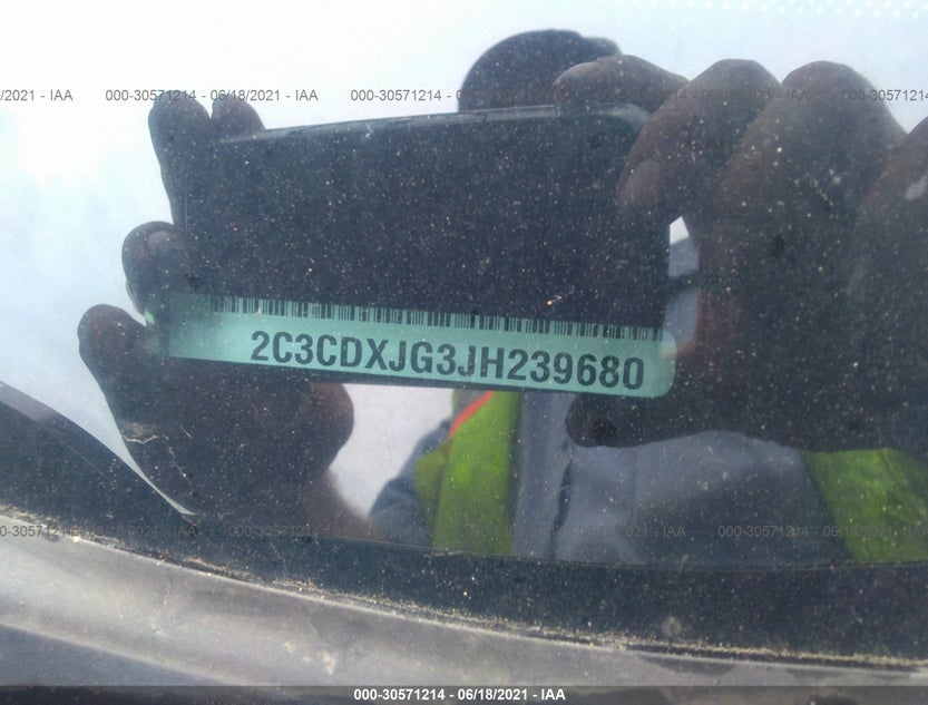 2C3CDXJG3JH239680