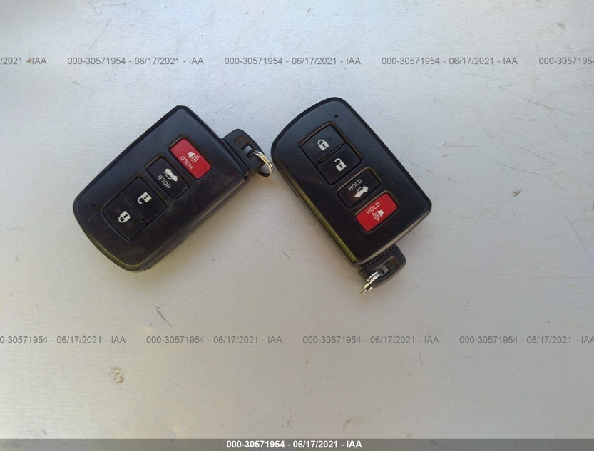 4T4BF1FK1DR330817