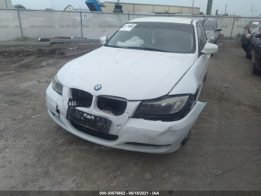 WBAPH7G57BNM58929 2011 BMW 328I