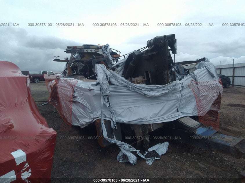 2000 KENWORTH CONSTRUCTION auction photo 3
