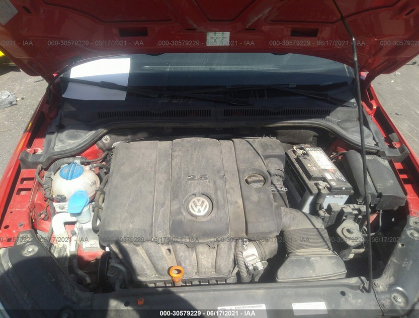 3VWDX7AJXCM376068