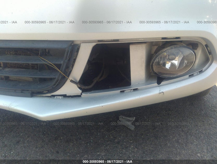 3VW3L7AJ8CM090906
