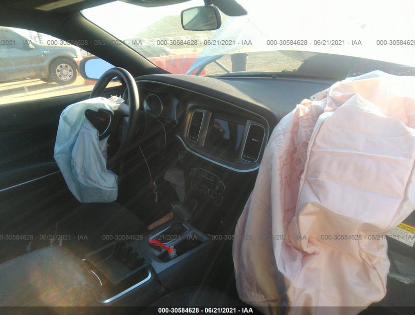 2C3CDXBG8LH178215