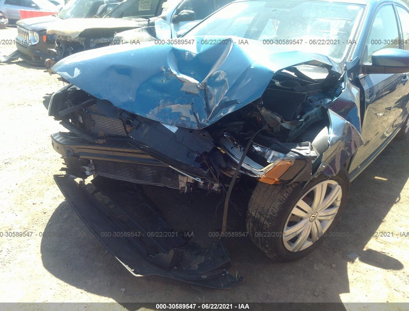 3VW2B7AJ7HM410965