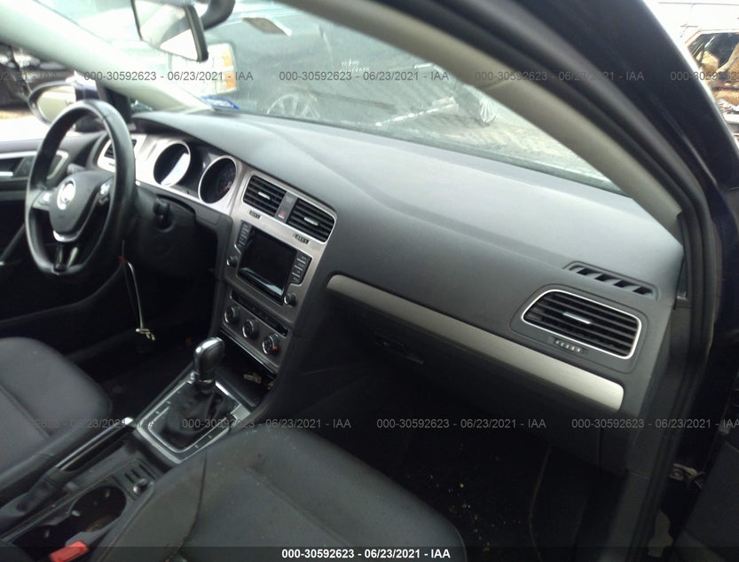 3VWCA7AU4FM504624
