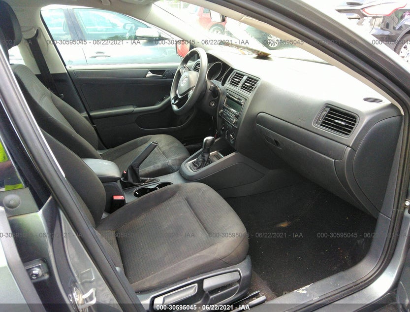 3VW2K7AJ2FM284205
