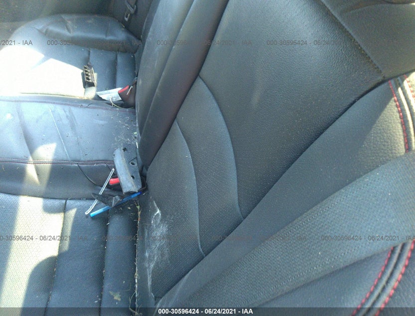 1HGCR2F12HA266061