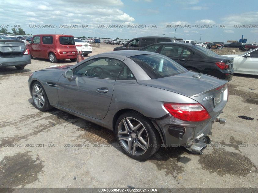 VIN WDDPK4HA3DF059727 2013 Mercedes-Benz SLK-Class,... no.3