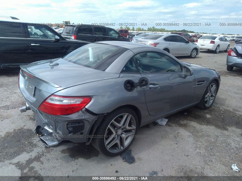 VIN WDDPK4HA3DF059727 2013 Mercedes-Benz SLK-Class,... no.4