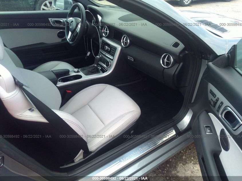 VIN WDDPK4HA3DF059727 2013 Mercedes-Benz SLK-Class,... no.5