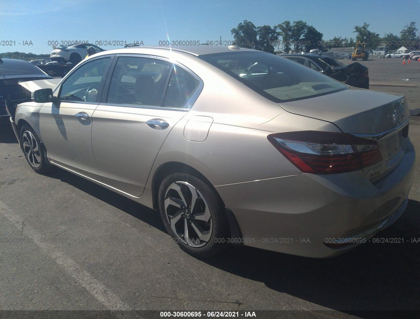 1HGCR2F87GA007187