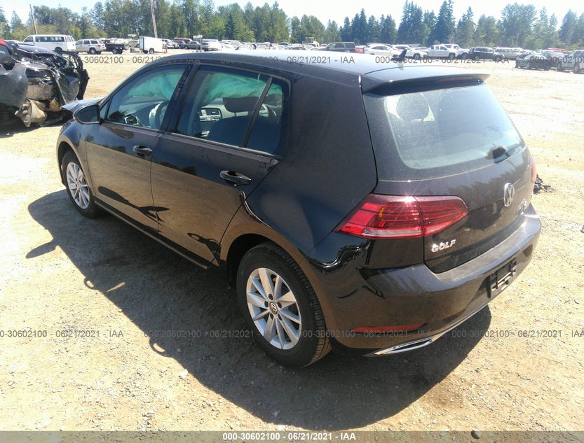 3VWG17AU1JM294848