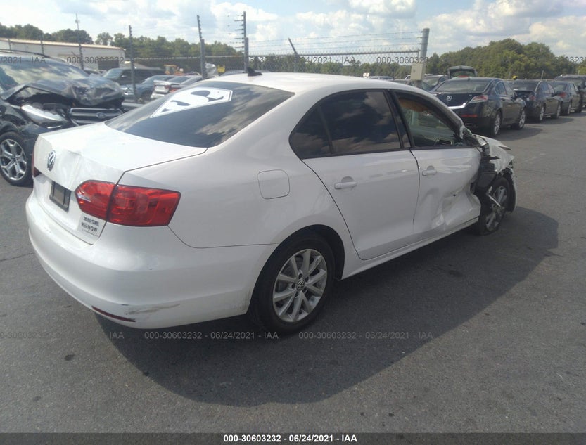 3VWDX7AJ7BM348078