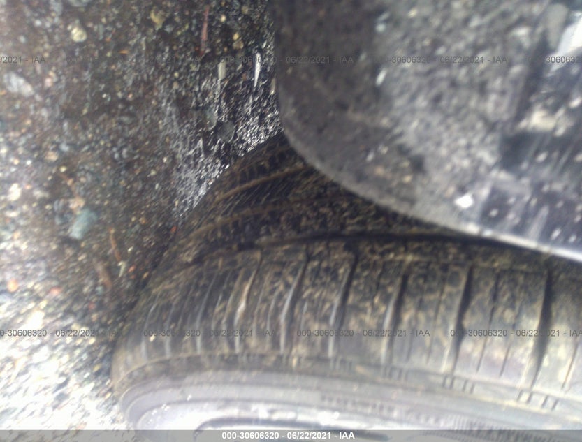 1G1ZD5ST1KF137182