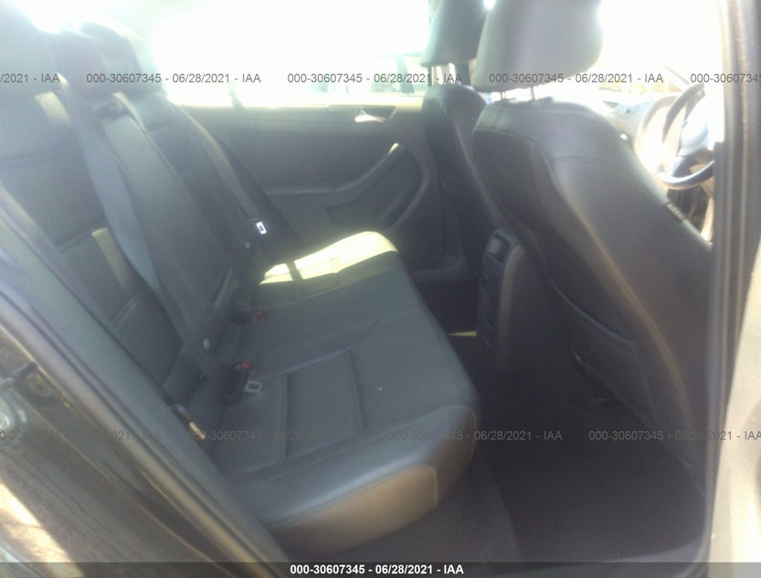3VWDX7AJ2BM336923