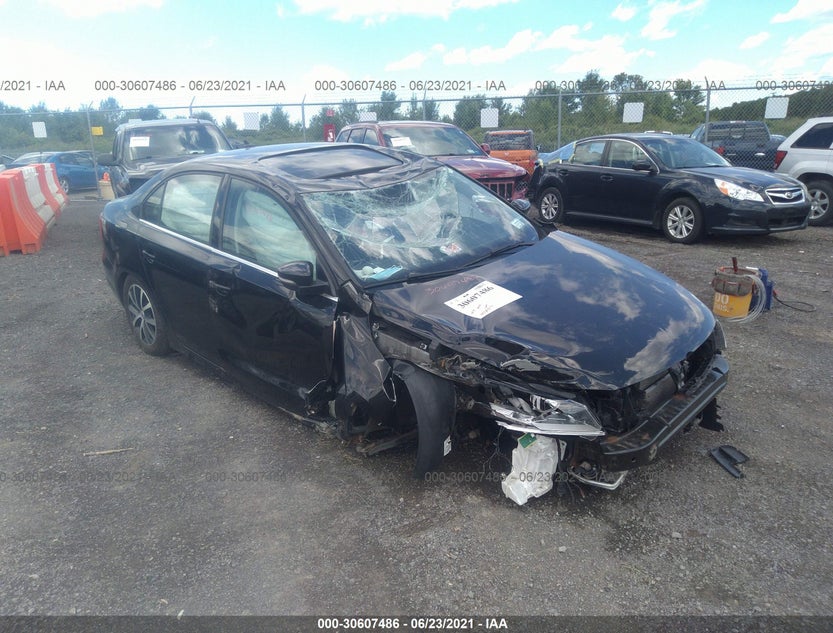 3VWDB7AJ2HM401695