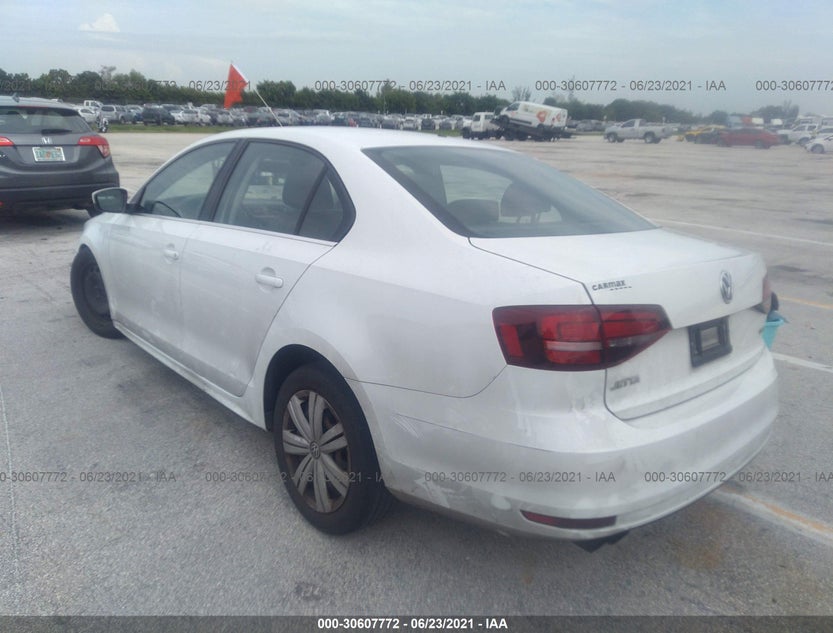 3VW2B7AJ6HM254840