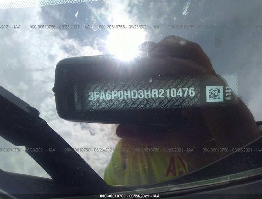 3FA6P0HD3HR210476