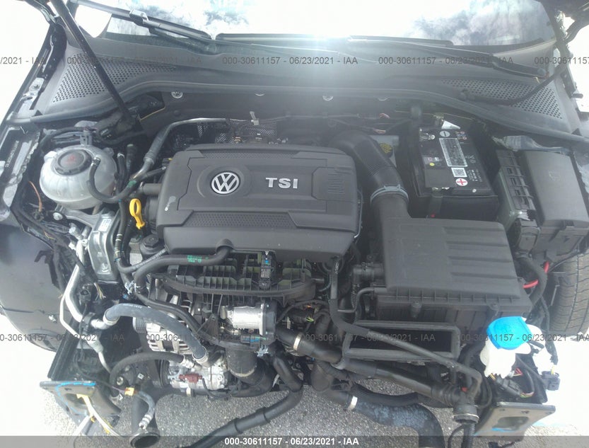 3VW5T7AU0MM009790
