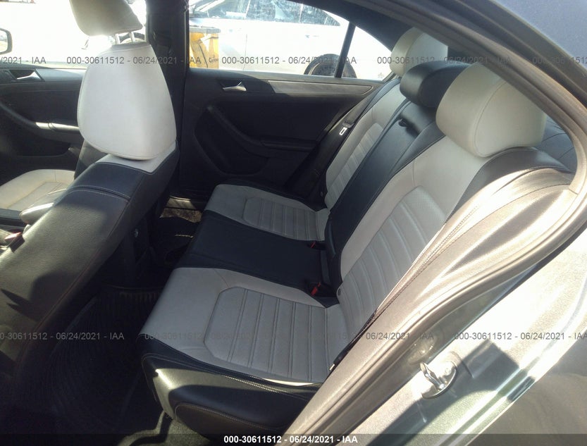 3VWD17AJ5GM266570