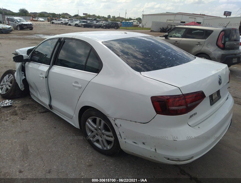 3VW167AJ8HM414135