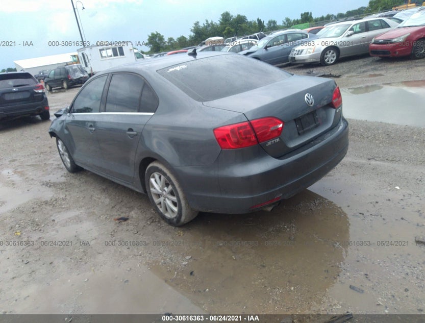 3VWDP7AJ8DM360193