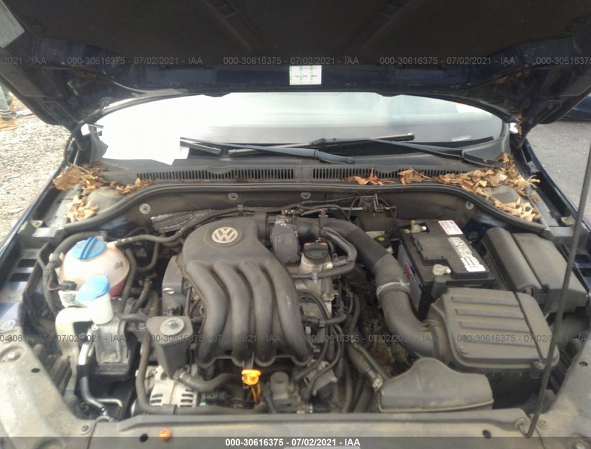 3VW2K7AJ8CM318398