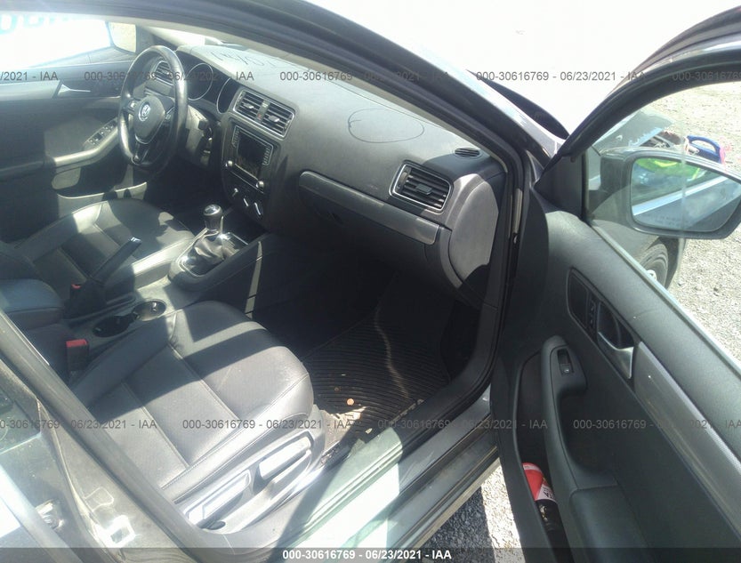 3VWB67AJ4HM200487