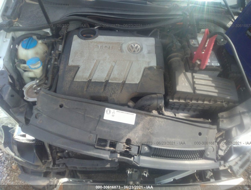 3VWPL7AJXBM692447